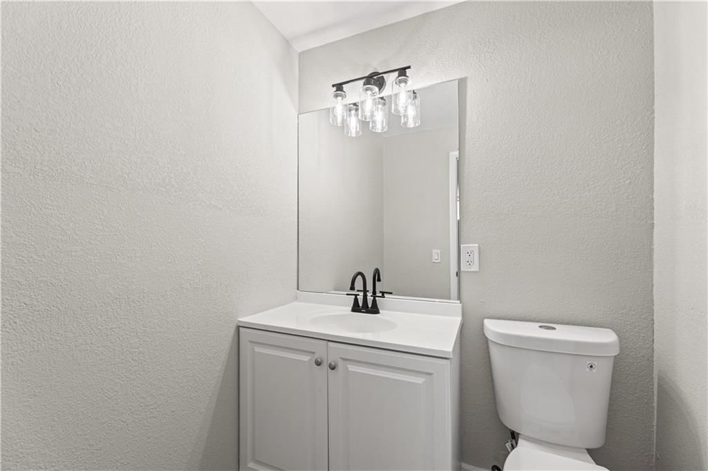 9406 Oakland Avenue — photo 31