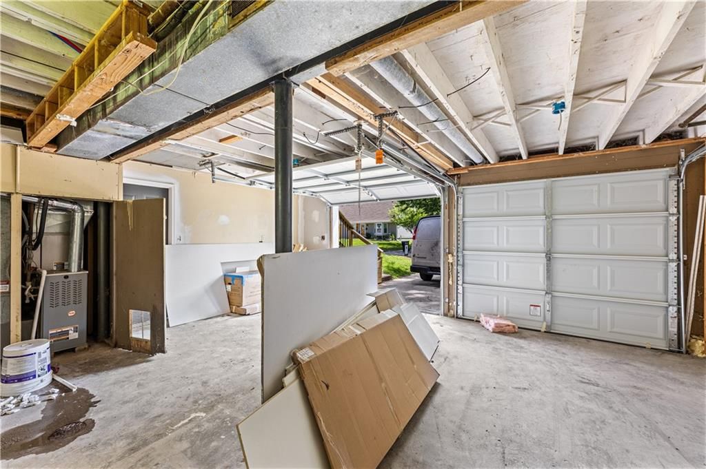 9406 Oakland Avenue — photo 36