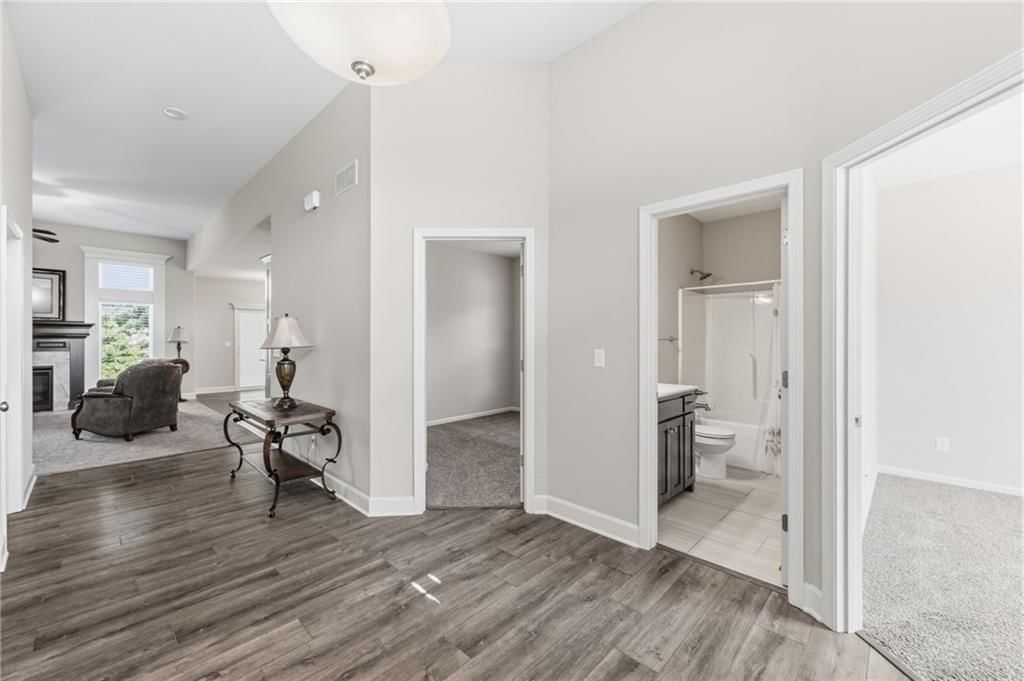 206 N Marimack Drive — photo 9