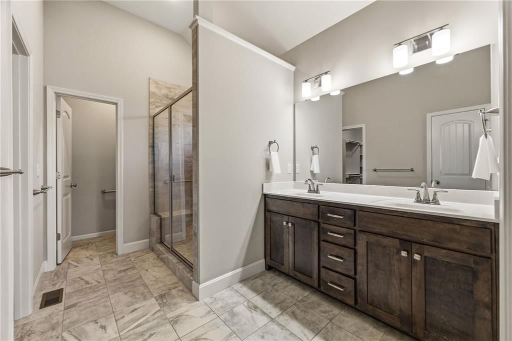 206 N Marimack Drive — photo 31
