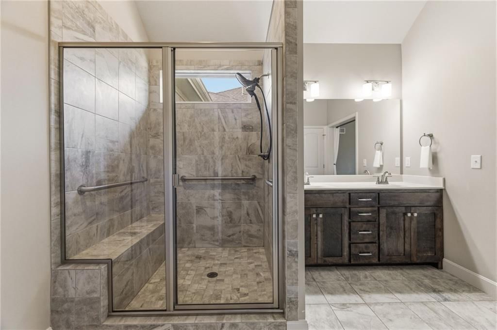 206 N Marimack Drive — photo 32