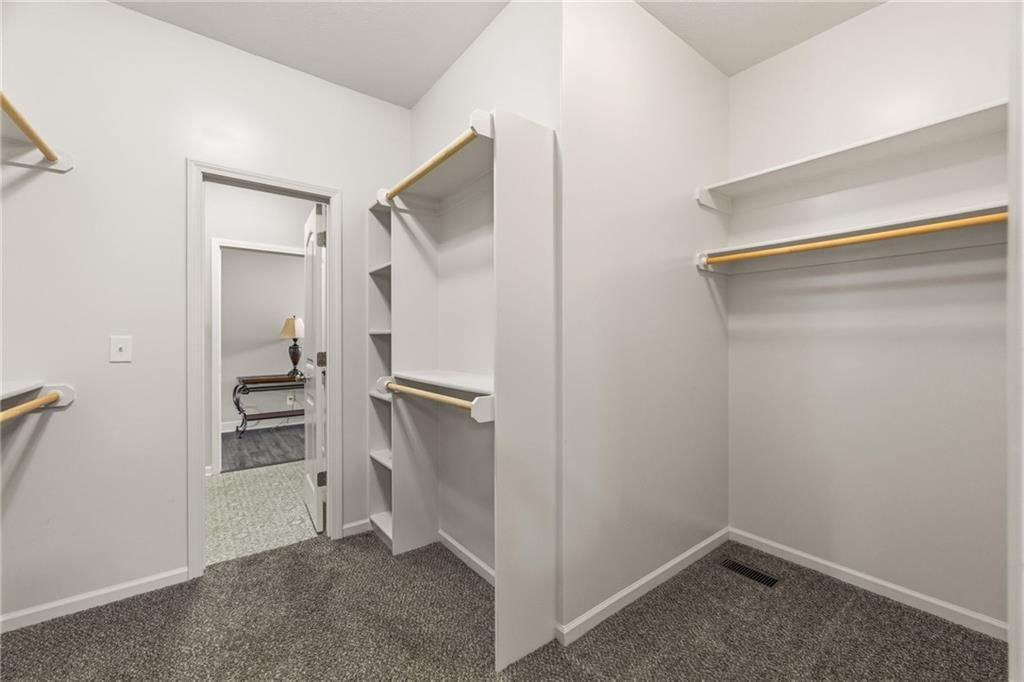 206 N Marimack Drive — photo 33