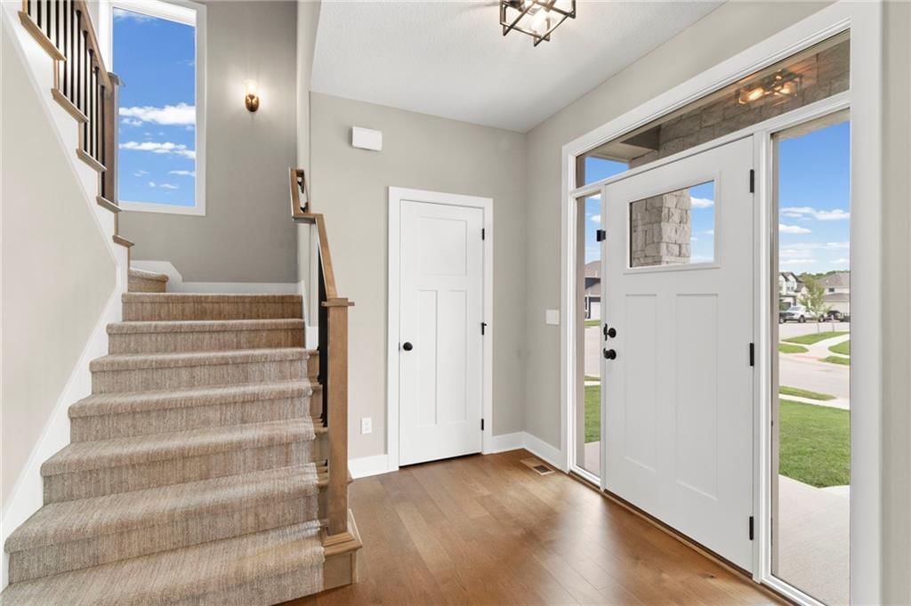 8923 N Poplar Avenue — photo 5