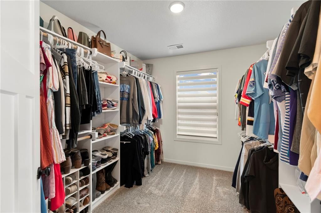 8923 N Poplar Avenue — photo 33