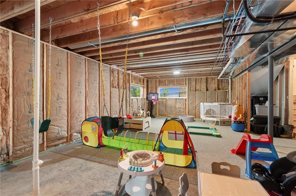 8923 N Poplar Avenue — photo 35