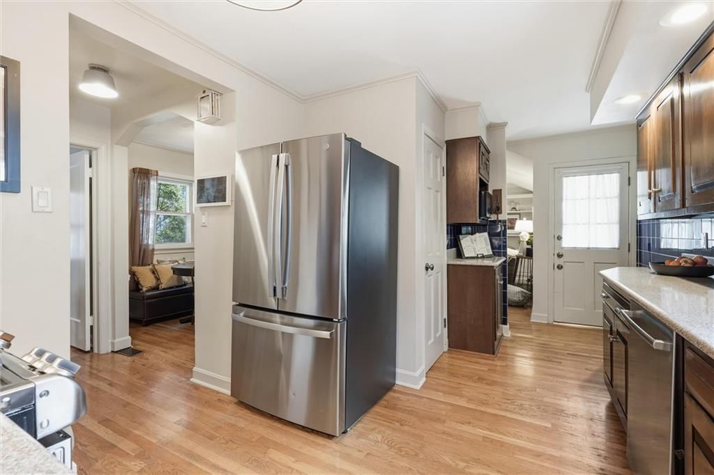 1251 W 71st Terrace — photo 19