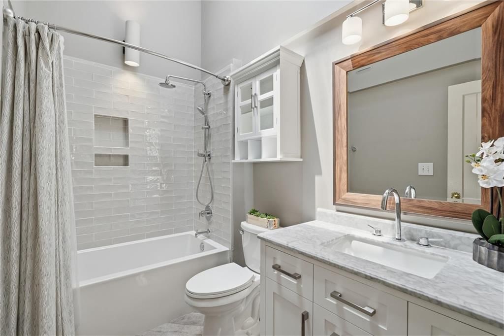 1251 W 71st Terrace — photo 31