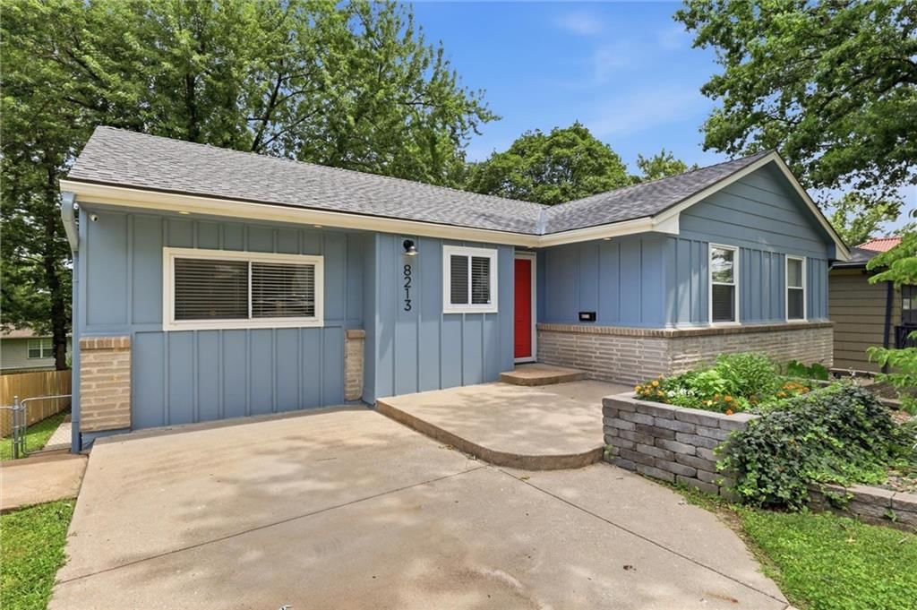 8213 Kenwood Avenue — photo 35