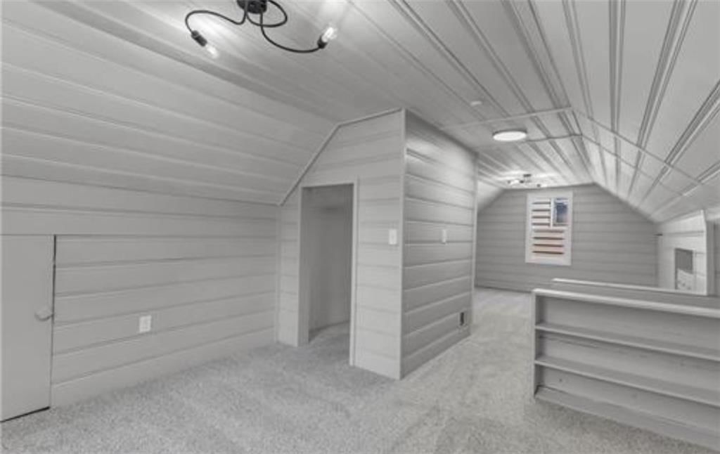 430 N Chelsea Avenue — photo 16