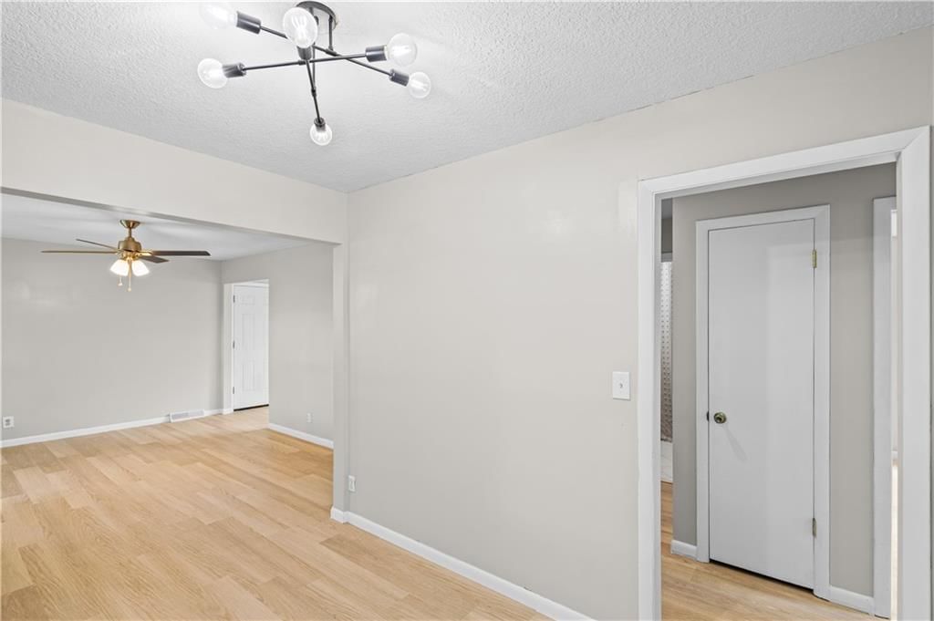 1104 Lexington Road — photo 6