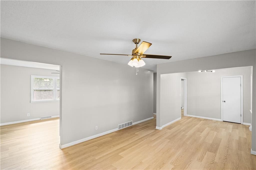 1104 Lexington Road — photo 7