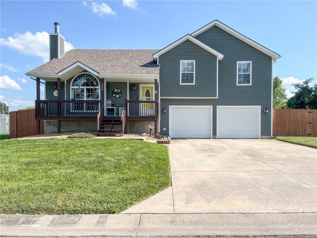 404 E Colony Avenue — photo 1