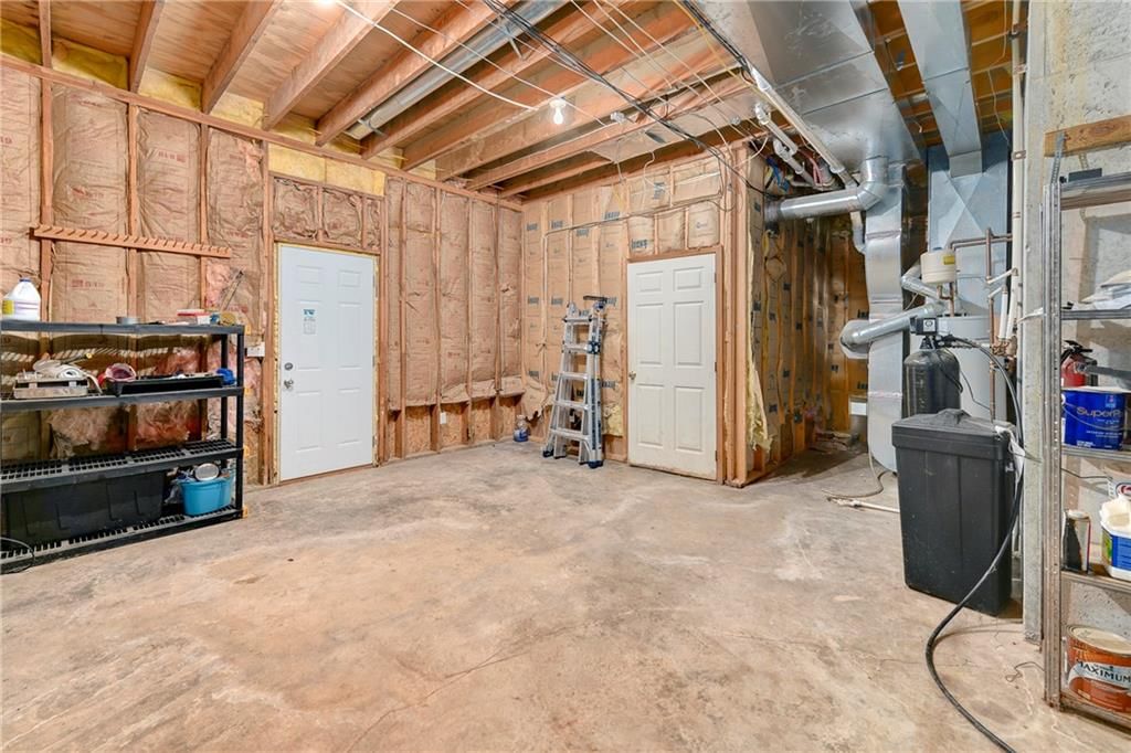604 Hawthorne Place — photo 40
