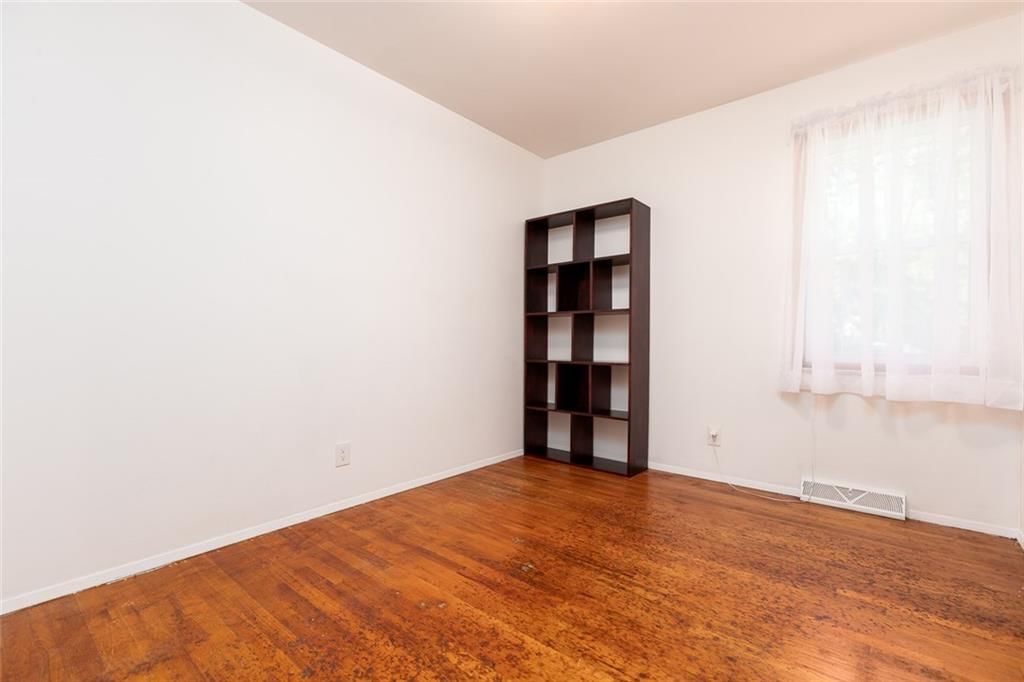 5153 N Palmer Avenue — photo 17