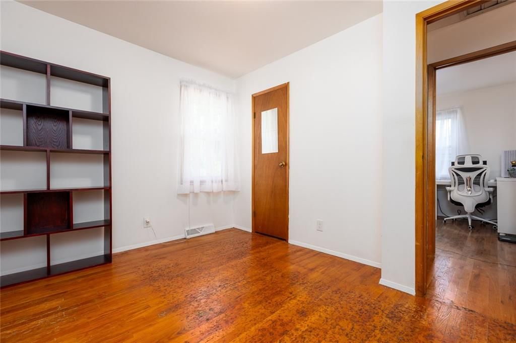 5153 N Palmer Avenue — photo 18