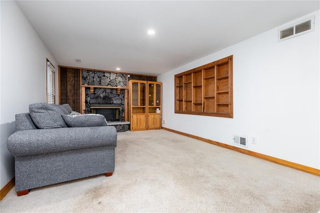 5153 N Palmer Avenue — photo 19