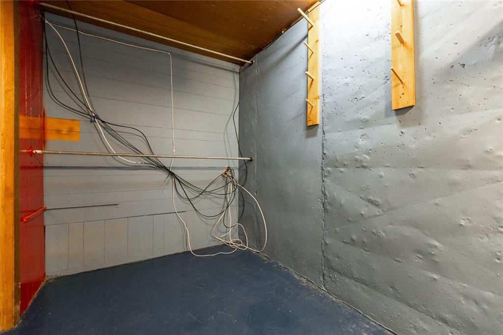5153 N Palmer Avenue — photo 39