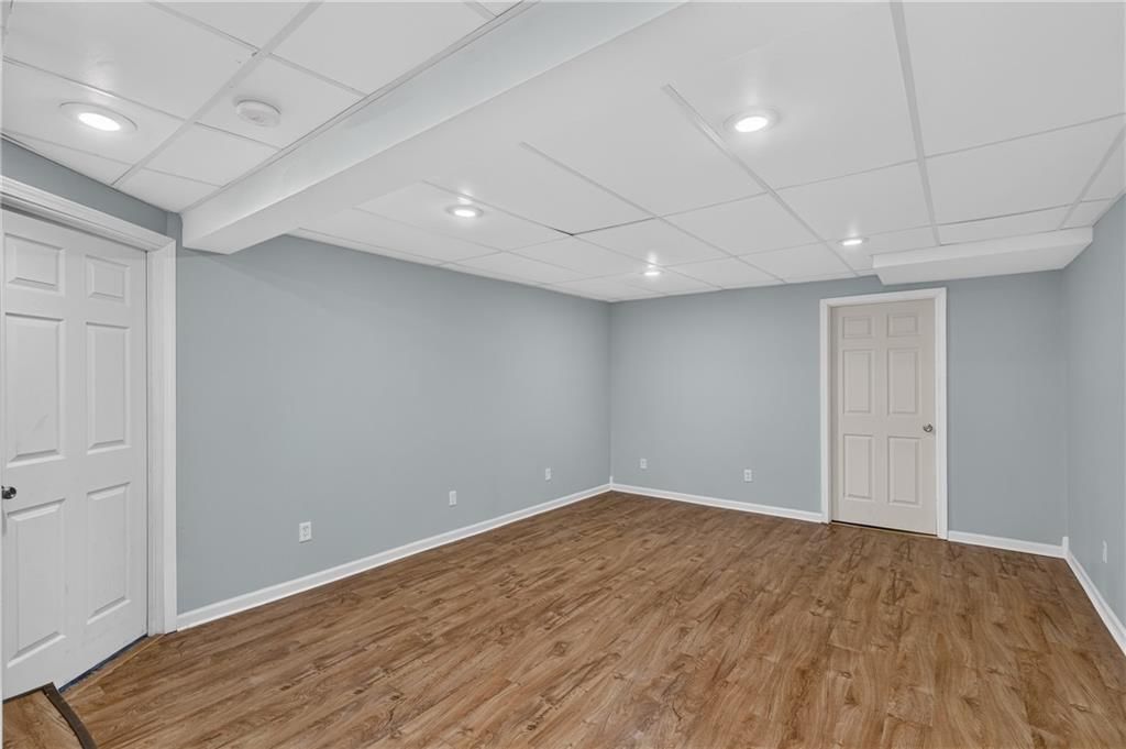 800 E 73rd Street — photo 22