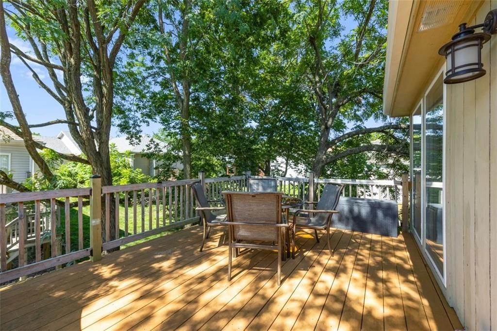 745 E 124TH Street — photo 24