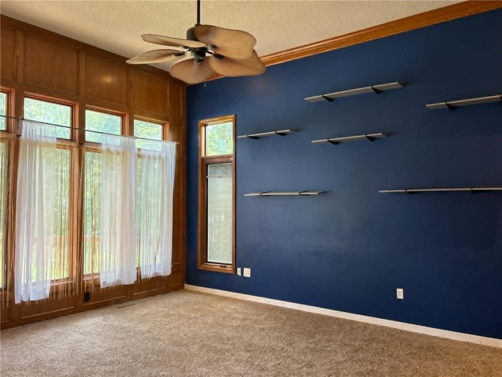 3205 N Black Forest Avenue — photo 4