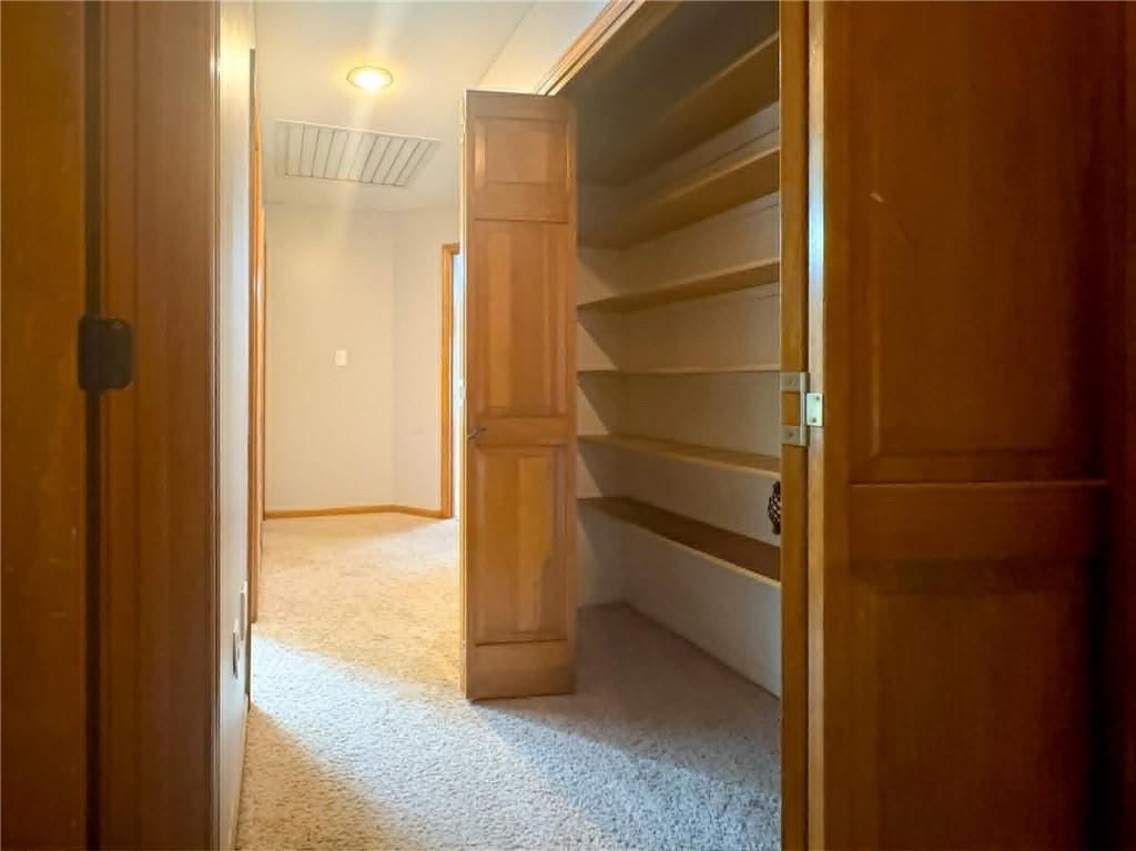 3205 N Black Forest Avenue — photo 22