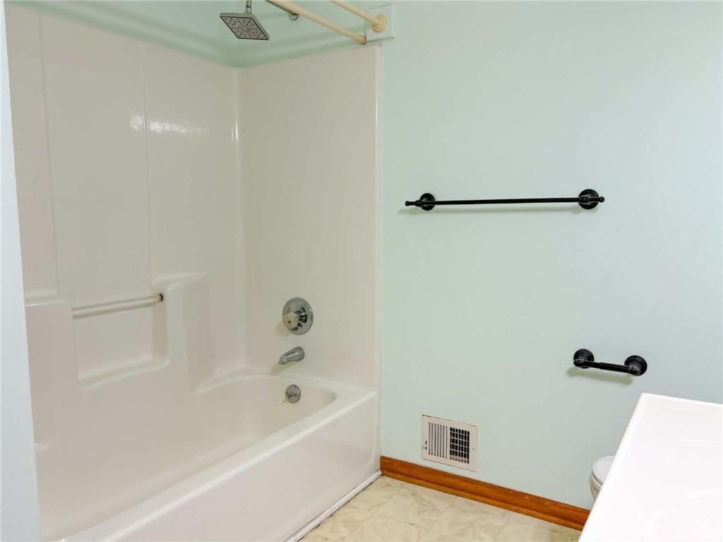3205 N Black Forest Avenue — photo 25