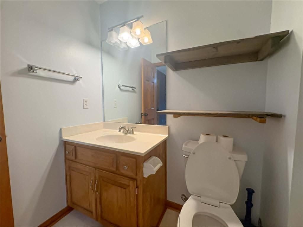 3205 N Black Forest Avenue — photo 32