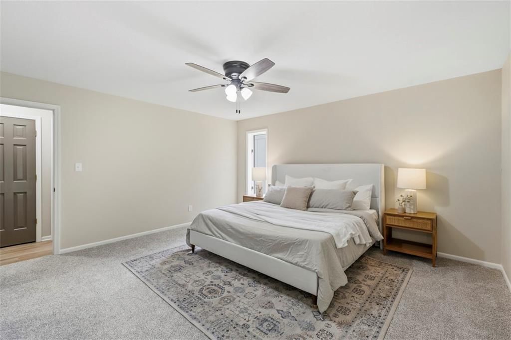 219 NW Redwood Court — photo 15