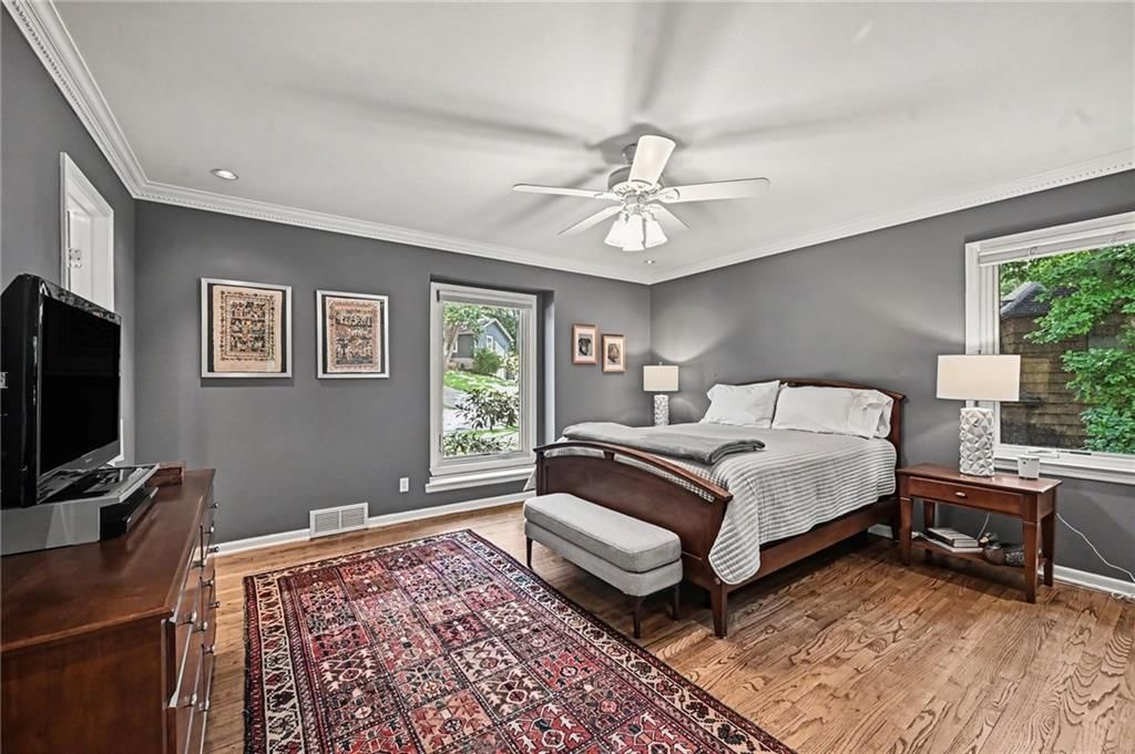 4126 NW Claymont Drive — photo 12