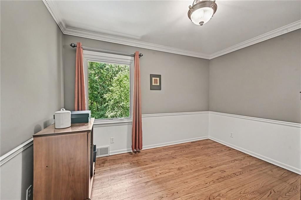 4126 NW Claymont Drive — photo 20