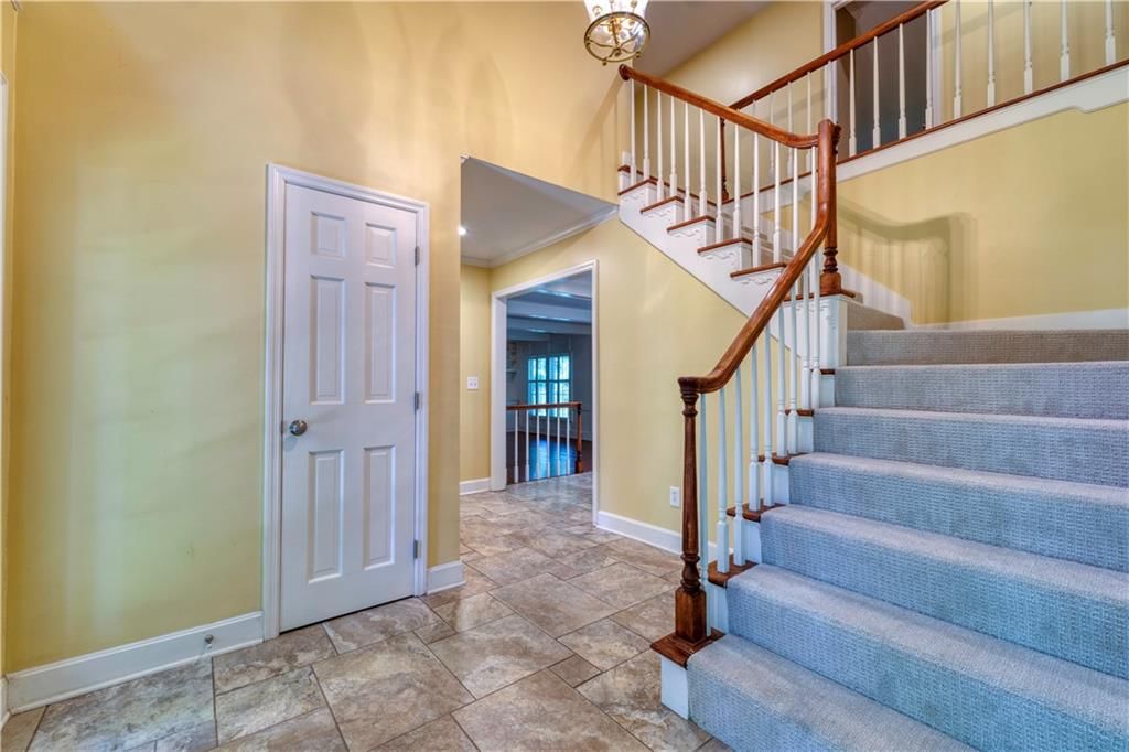 8115 W 115th Terrace — photo 4