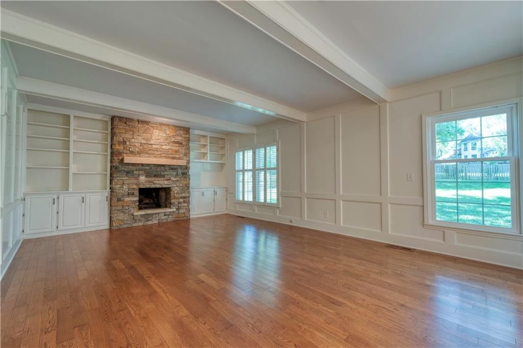 8115 W 115th Terrace — photo 8