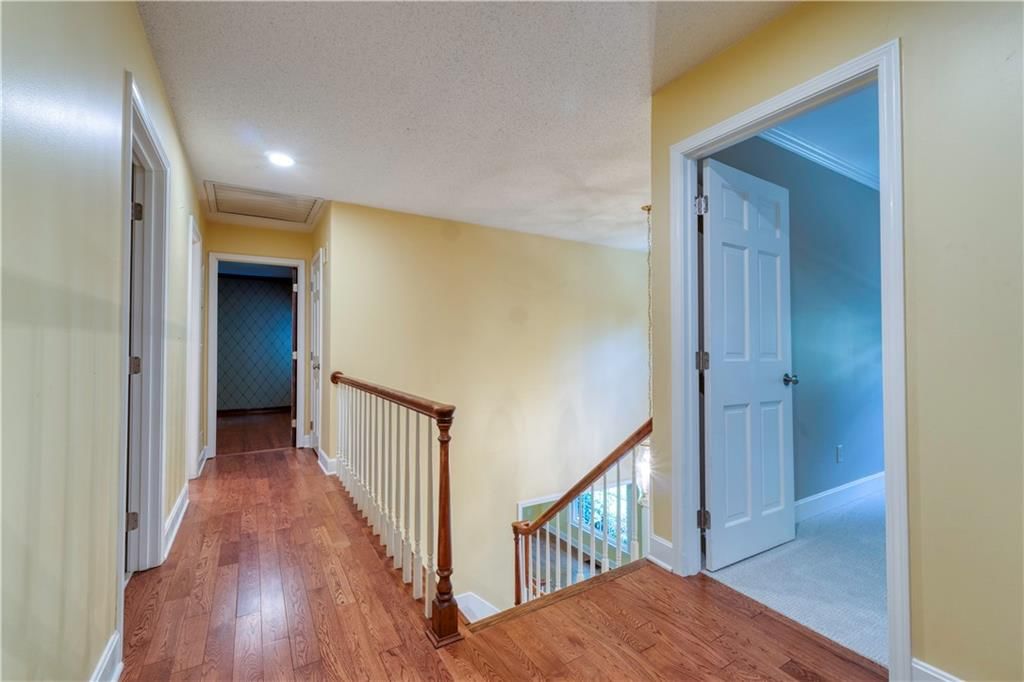 8115 W 115th Terrace — photo 14
