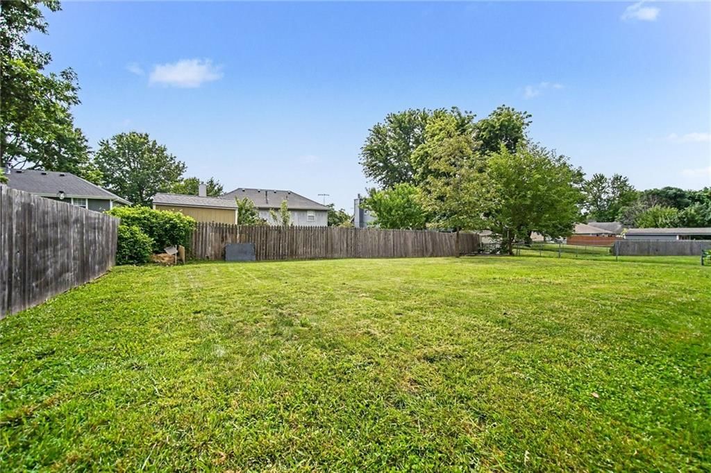 201 SW Cross Creek Drive — photo 22