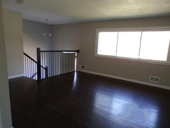 908 SW 14th St Terrace — photo 3