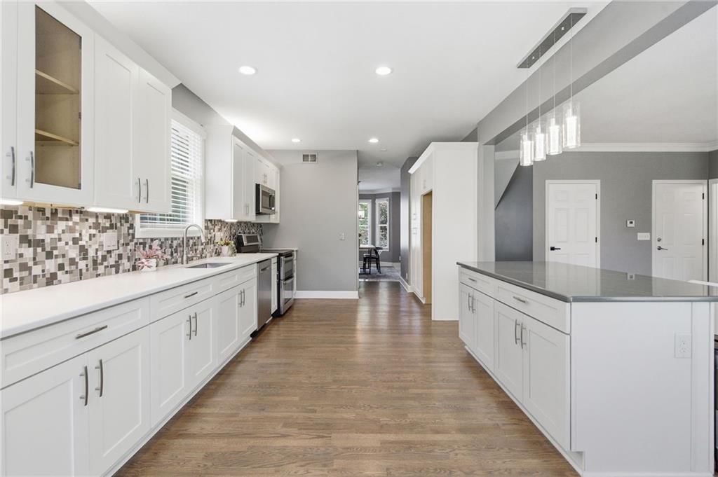 12459 Benson Street — photo 17