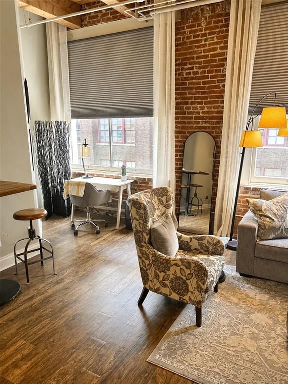312 W 8th Street — photo 4