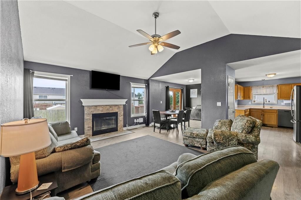 517 Shanandoah Drive — photo 4