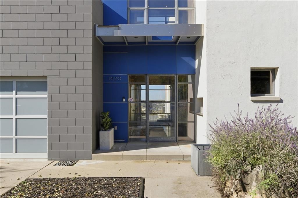 1520 Jarboe Street — photo 3