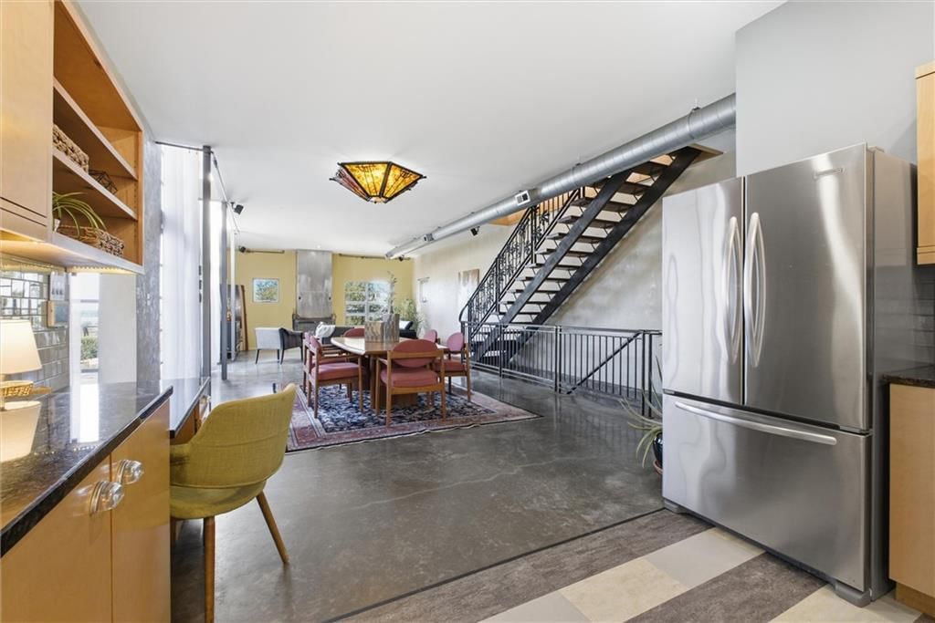 1520 Jarboe Street — photo 13