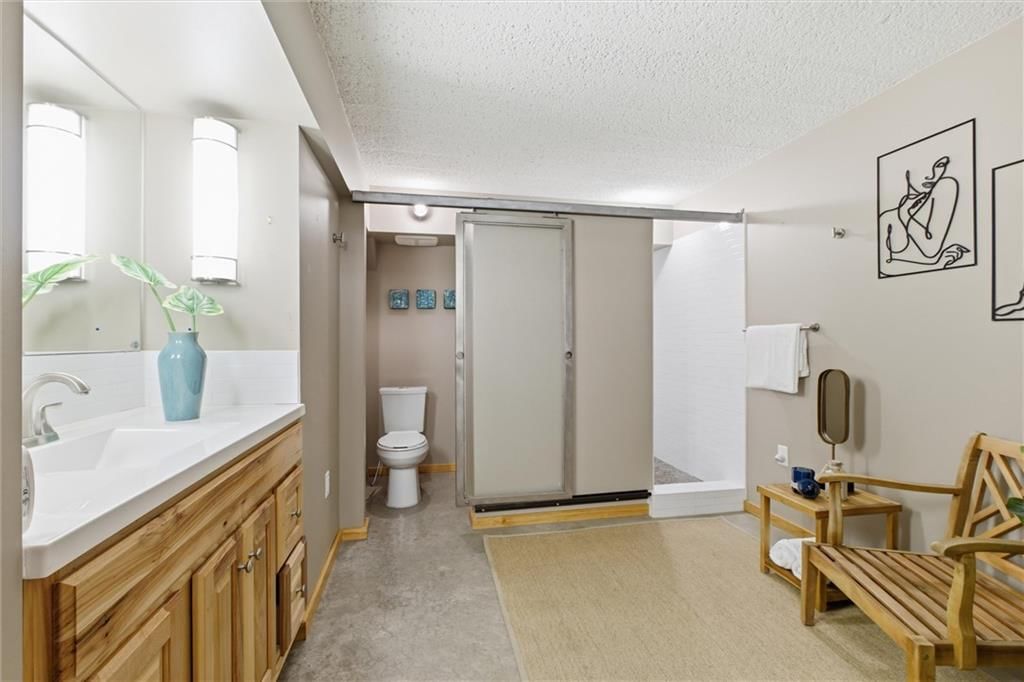 1520 Jarboe Street — photo 25