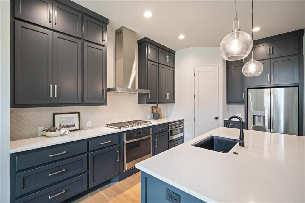2705 W 74th Street — photo 20
