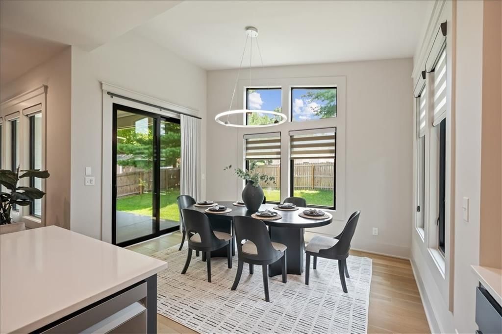 2705 W 74th Street — photo 25
