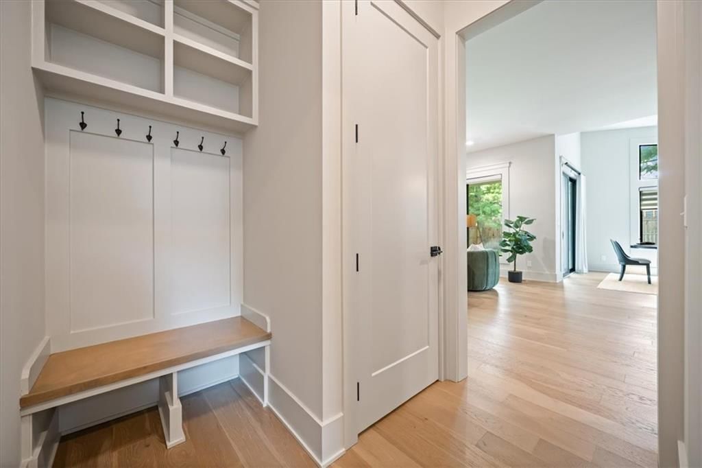 2705 W 74th Street — photo 27
