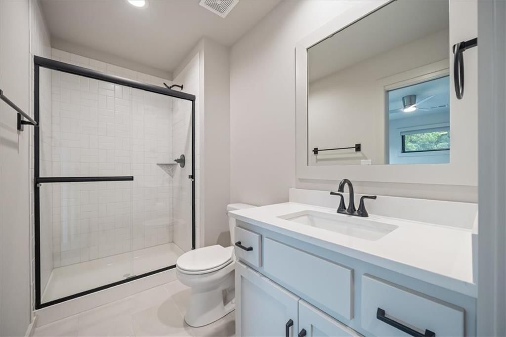 2705 W 74th Street — photo 40