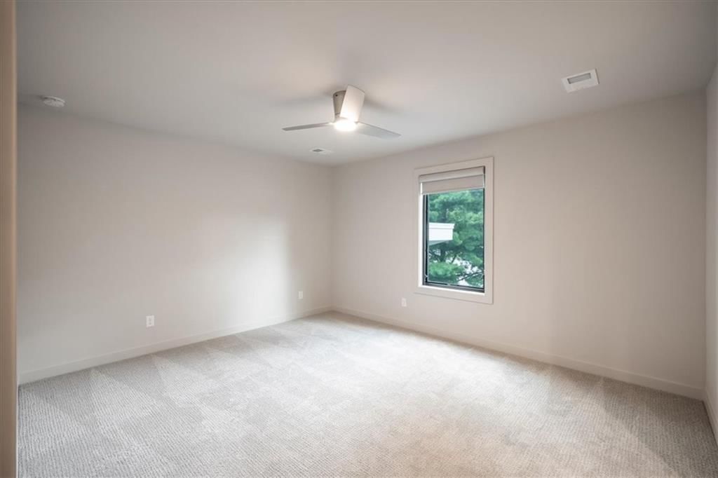 2705 W 74th Street — photo 41
