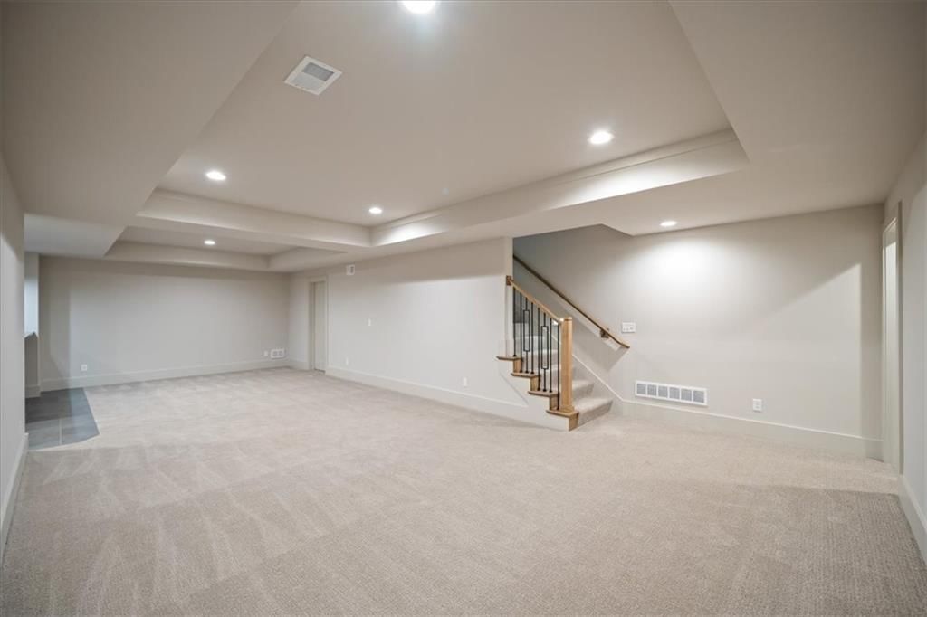 2705 W 74th Street — photo 50