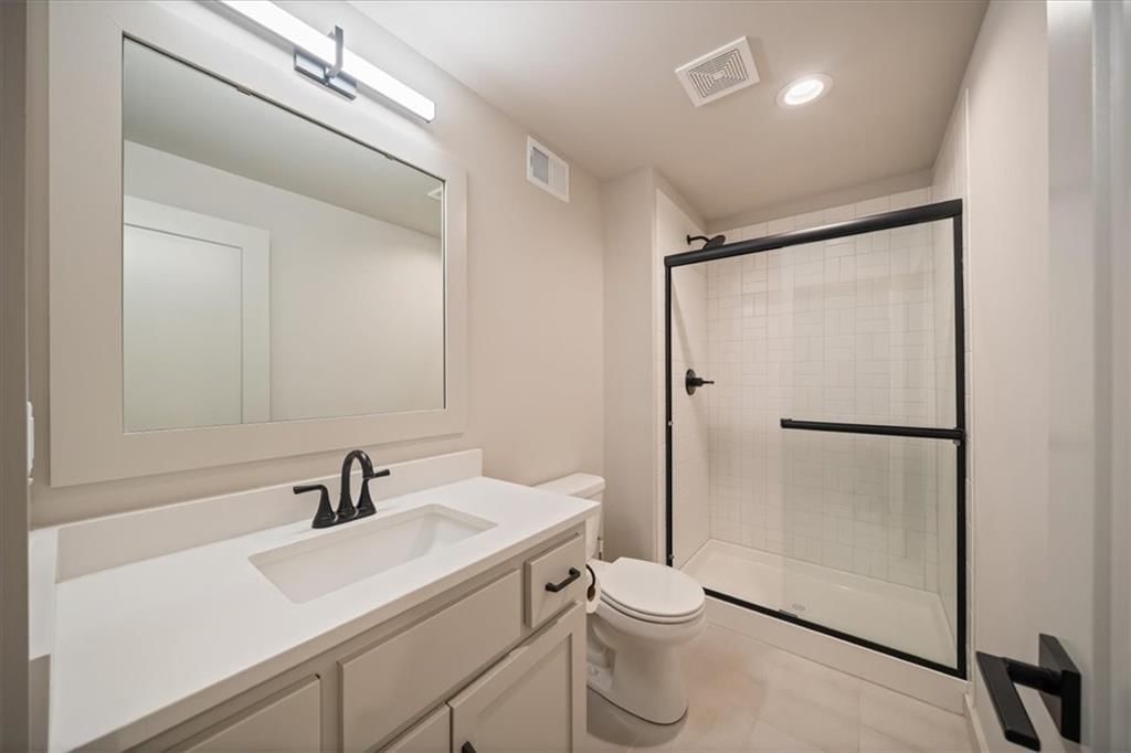 2705 W 74th Street — photo 54
