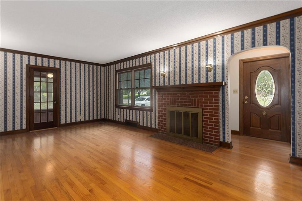 8117 Craig Street — photo 6