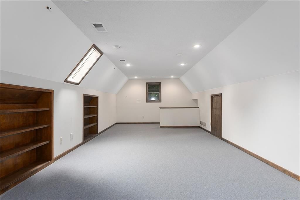 8117 Craig Street — photo 23